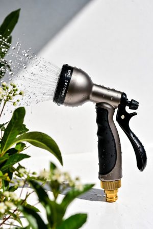 Adjustable Garden Hose Nozzle with 10 Spray Patterns